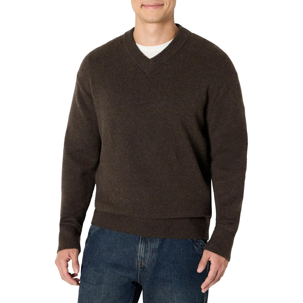 image:imageAmazon Essentials Mens RegularFit Cotton Blend VNeck SweaterCharcoal Heather