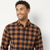 Amazon Essentials Men’s Regular Fit Long-Sleeve Flannel Shirt, Soft Brushed Cotton, Lightweight yet Warm(Black Toffee Brown Buffalo Check)