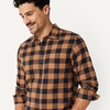 Amazon Essentials Men’s Slim-Fit Brushed Cotton Flannel Shirt, Long Sleeve Button Down Collared Plaid(Black Toffee Brown Buffalo Check)