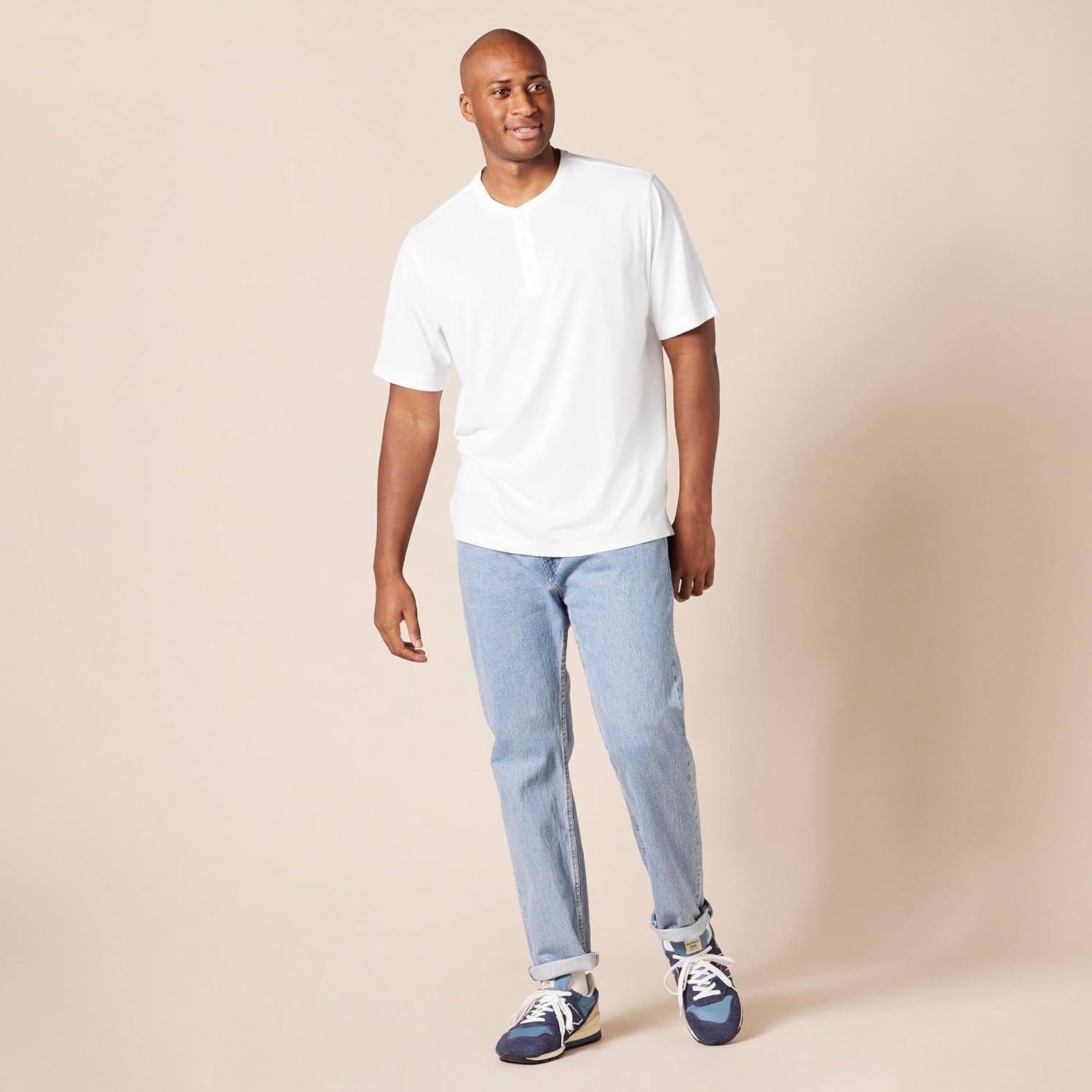 image:imageAmazon Essentials Henley Shirts for Men Short Sleeve QuickDry Jersey RegularFit 2PackWhite