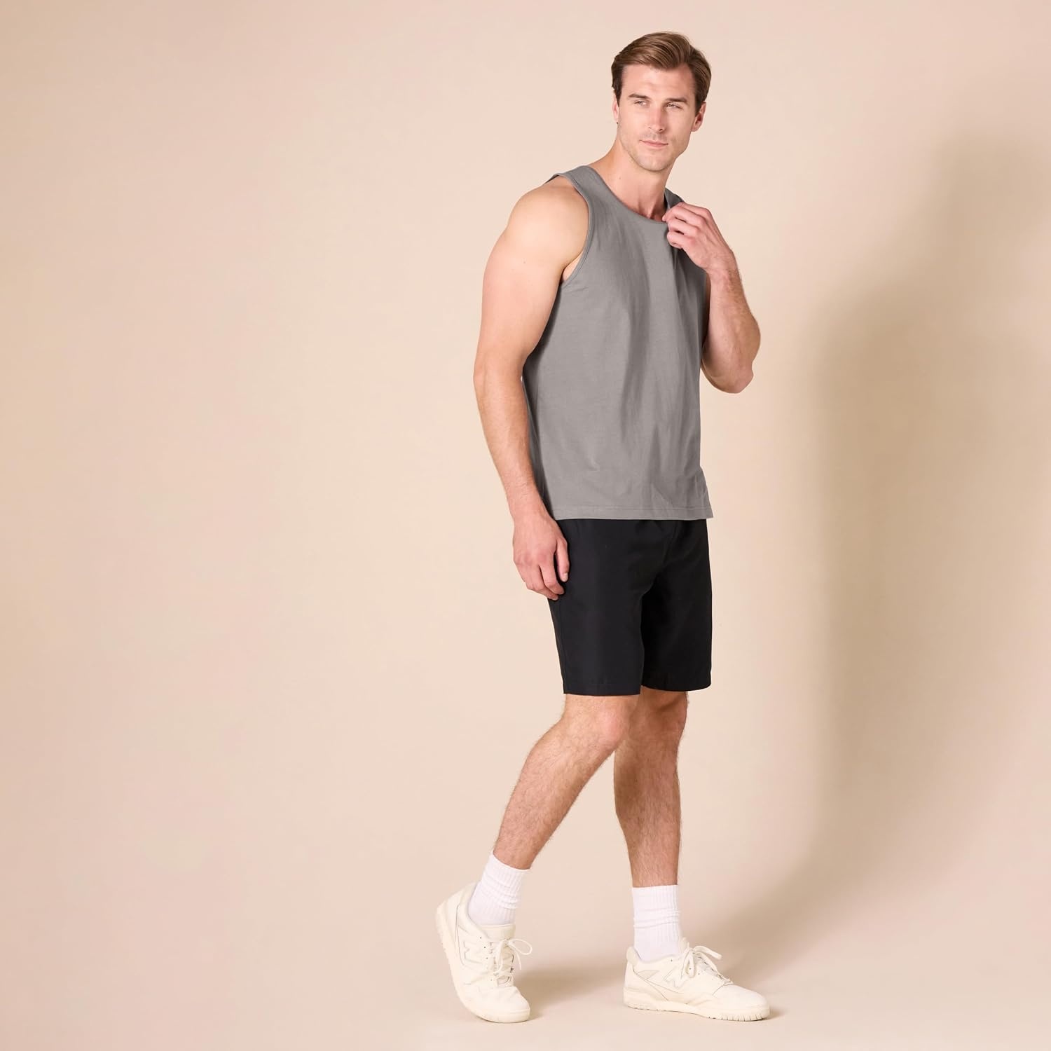 image:imageAmazon Essentials Mens Active Quick Dry Tech Stretch Moisture Wicking Lightweight Gym Tank TopGray
