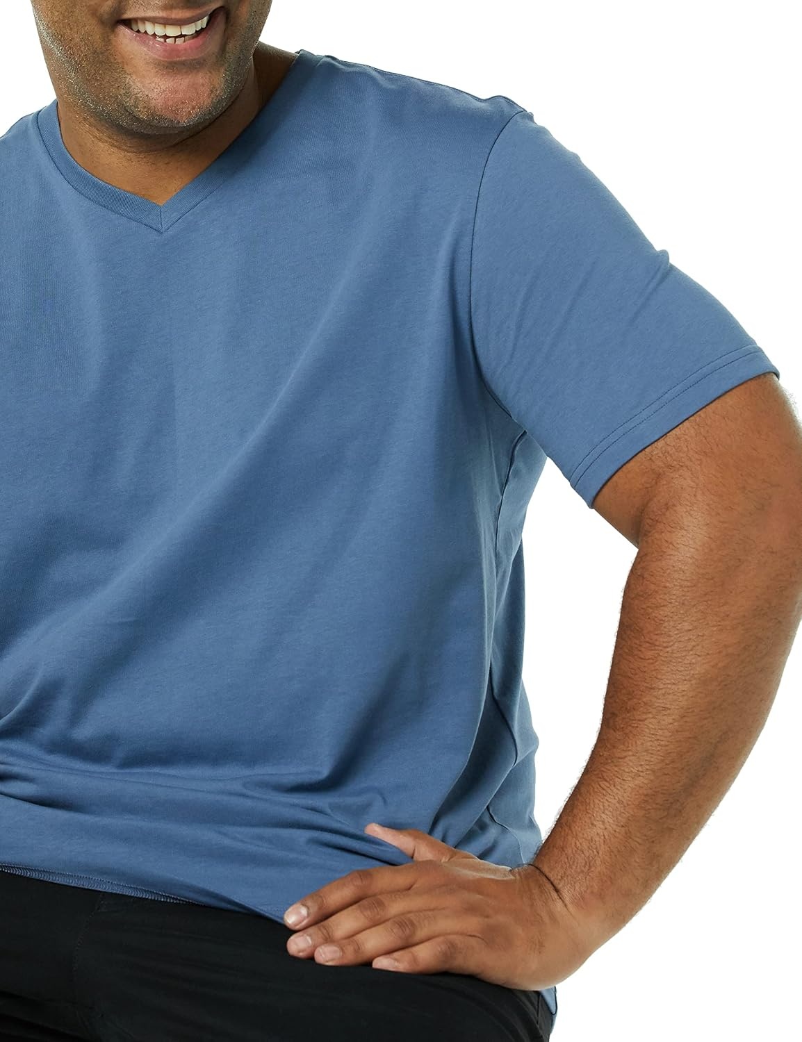 image:imageAmazon Essentials Mens Cotton ShortSleeve VNeck TShirts Pack of 2NavyDark Blue
