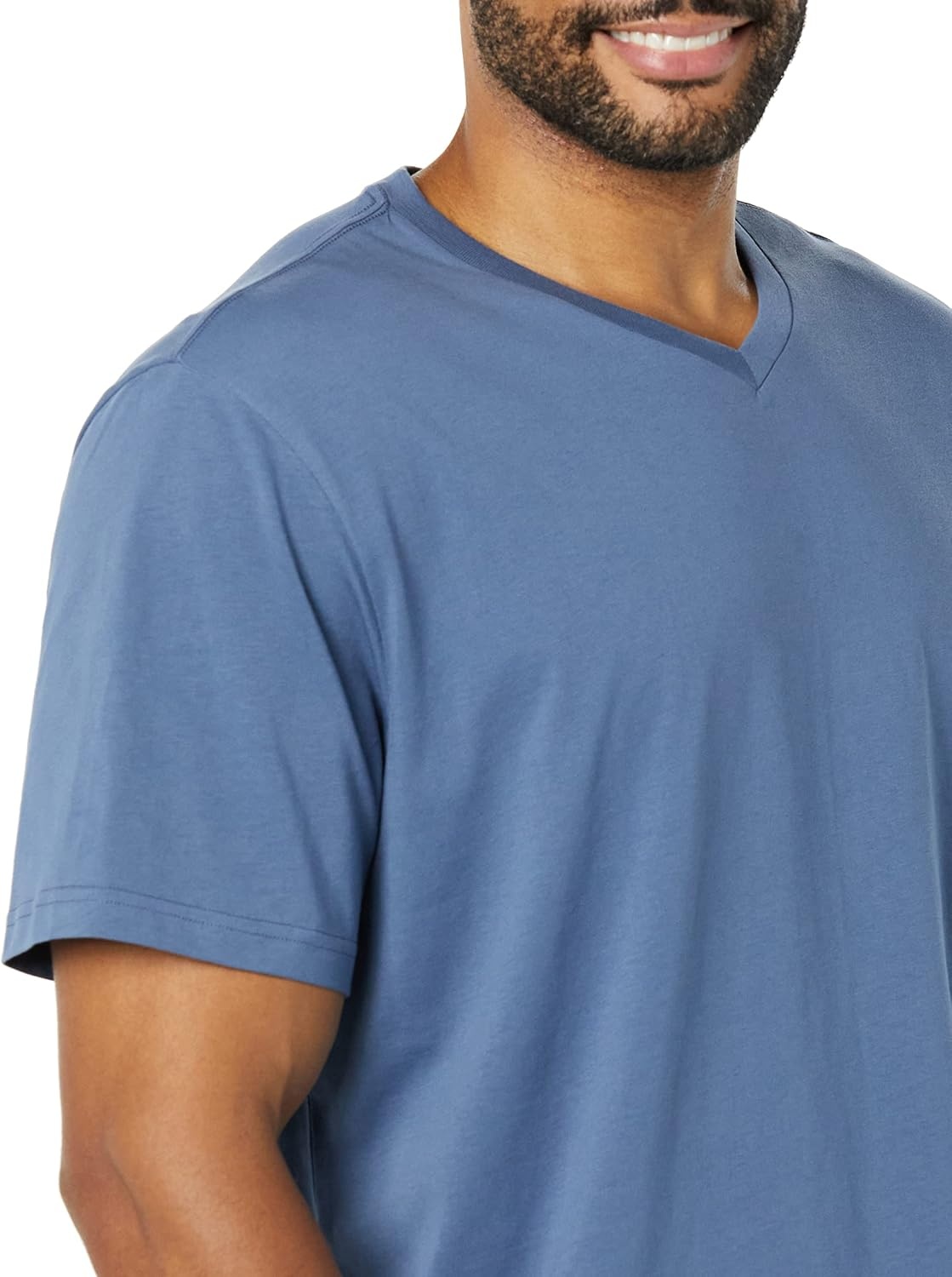 image:imageAmazon Essentials Mens Cotton ShortSleeve VNeck TShirts Pack of 2Washed BlueLavender
