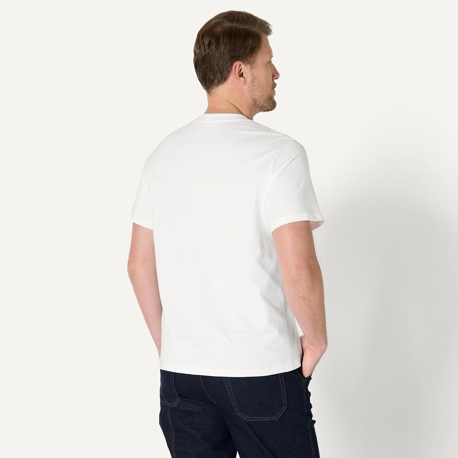 image:imageAmazon Essentials Mens Relaxed Fit Cotton Jersey TShirt Soft FabricWhite