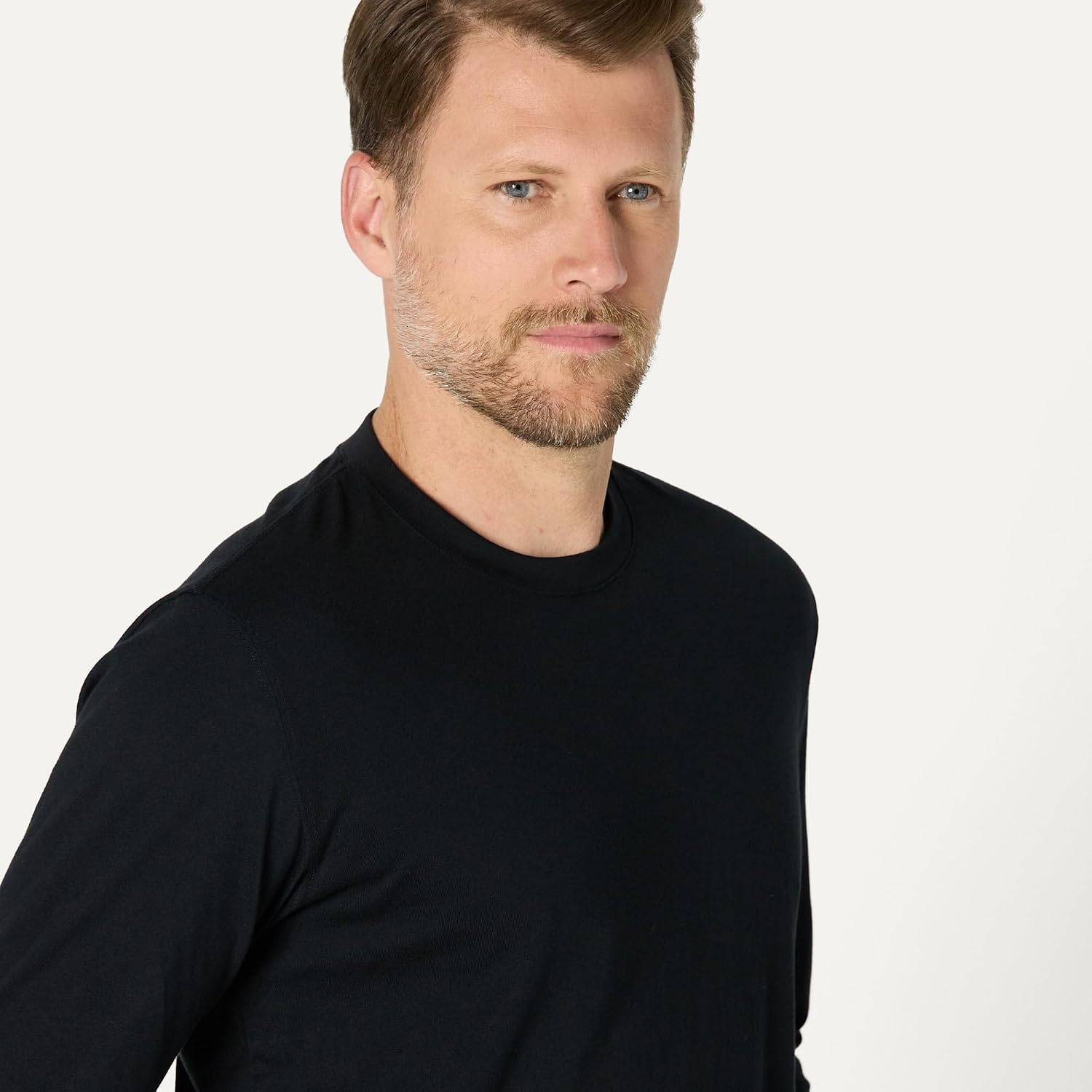 image:imageAmazon Essentials Mens Relaxed Fit Long Sleeve TShirtBlack