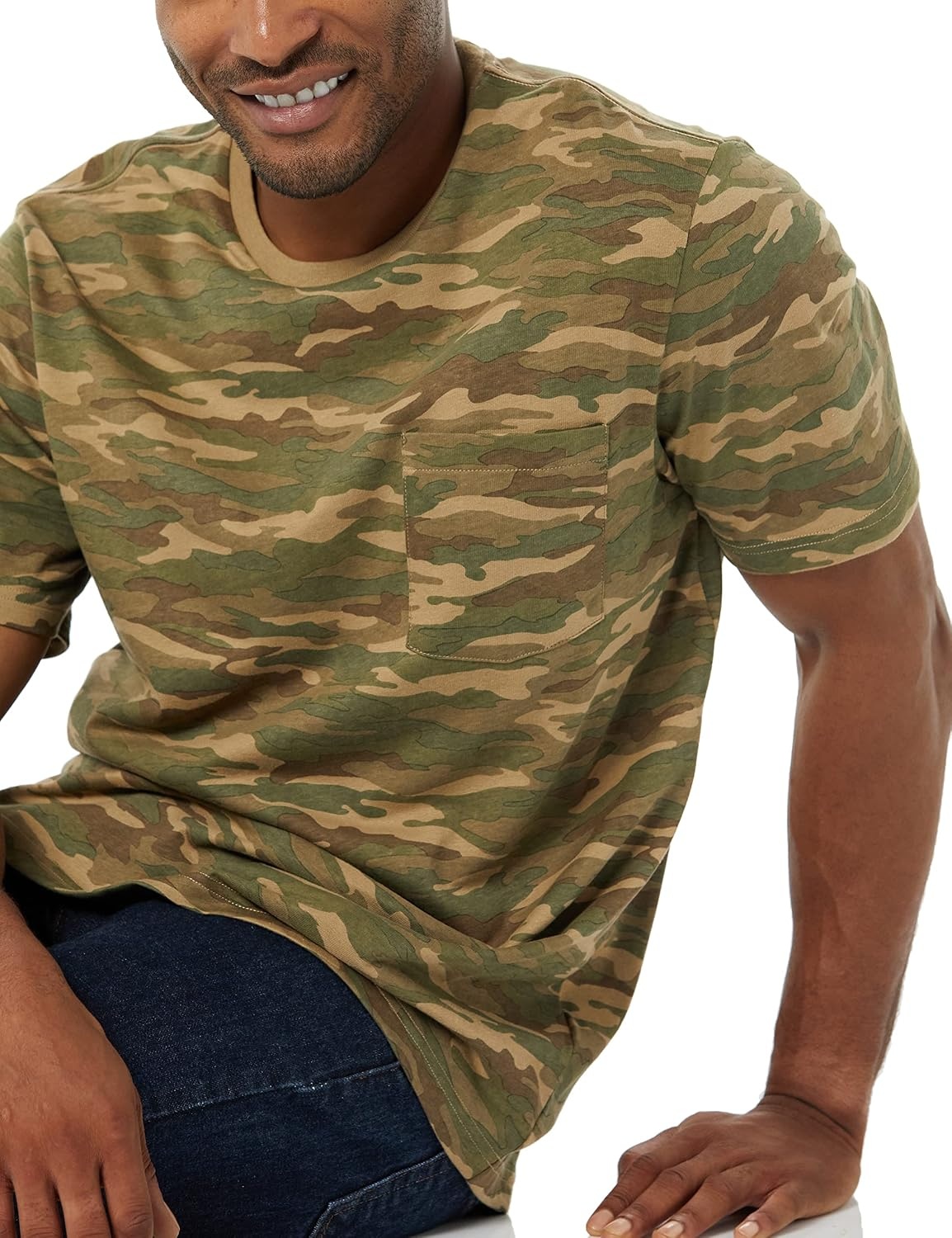image:imageAmazon Essentials Mens ShortSleeve Crewneck Pocket TShirtsBlack Camo Print