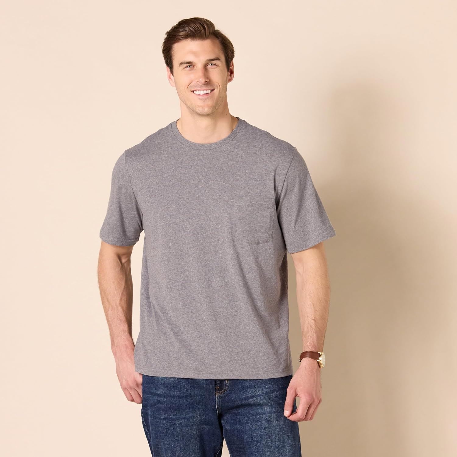 image:imageAmazon Essentials Mens ShortSleeve Crewneck Pocket TShirtsHeather GreyWhite