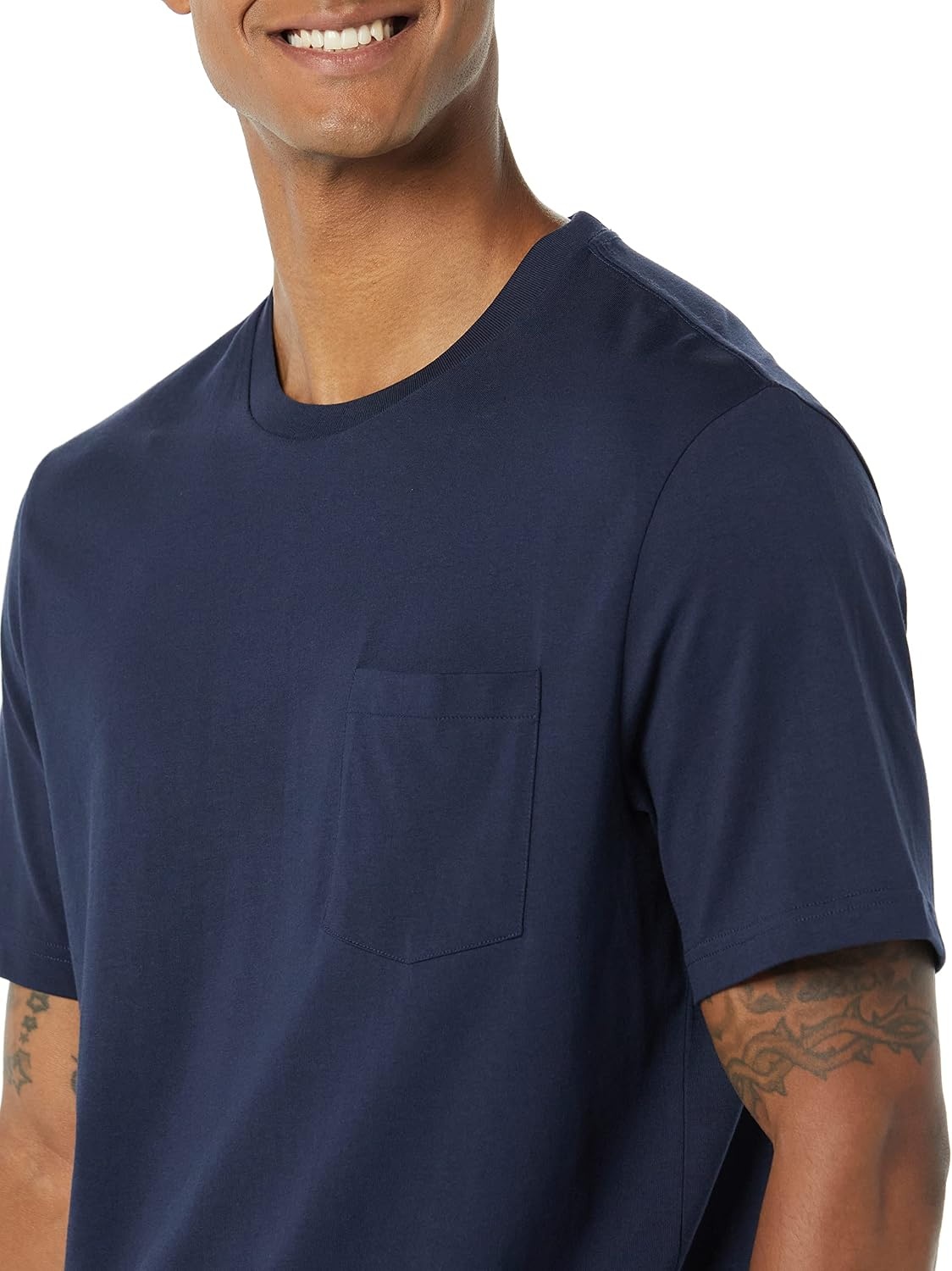 image:imageAmazon Essentials Mens ShortSleeve Crewneck Pocket TShirtsNavyNavy
