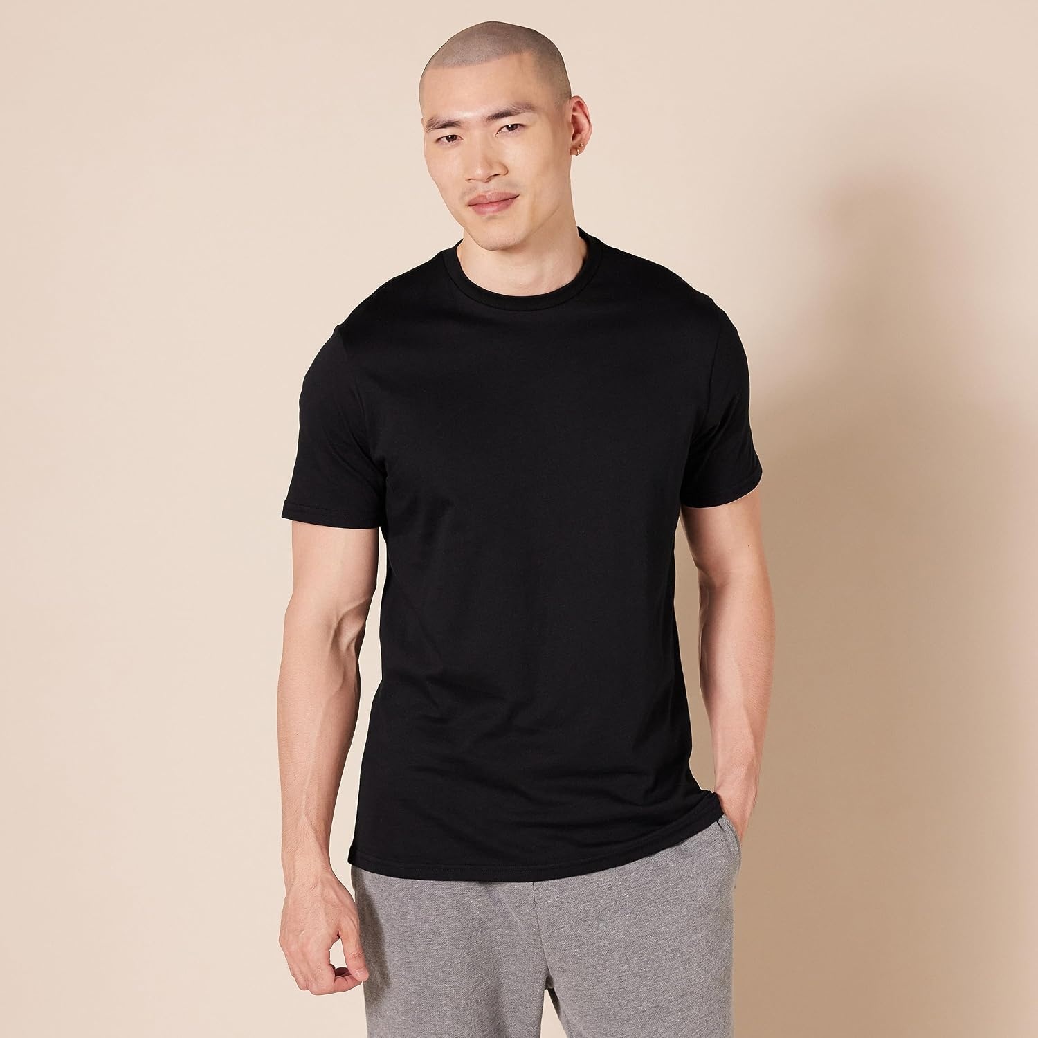 image:imageAmazon Essentials Mens SlimFit Crewneck Short Sleeve Cotton TShirtsBlackBlack