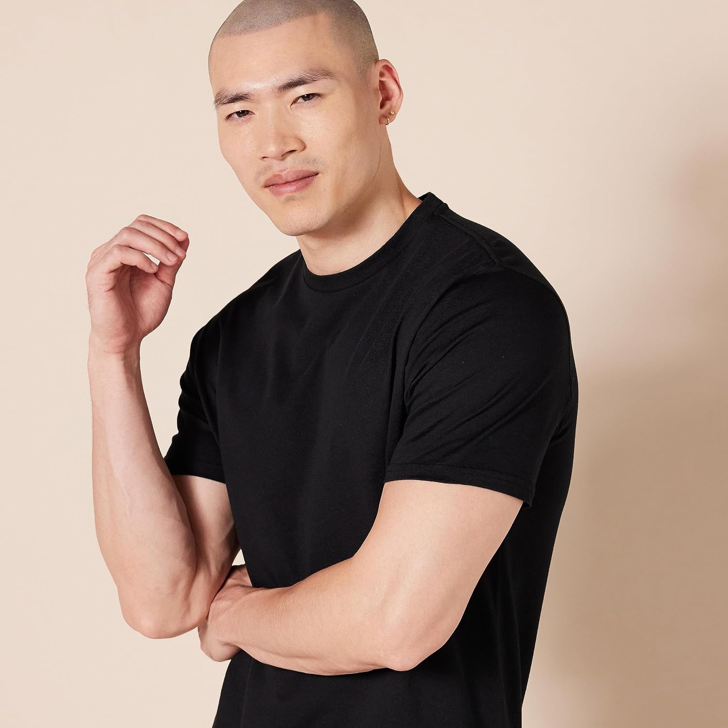 image:imageAmazon Essentials Mens SlimFit Crewneck Short Sleeve Cotton TShirtsBlackBlack
