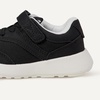 Amazon Essentials Unisex Kids and Toddlers’ Hook and Loop Athletic Sneakers for Boys and Girls(Black)