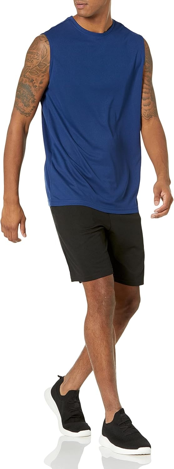 image:imageAmazon Essentials Mens Active Performance Tech Muscle Sleeveless Top Breathable Moisture Wicking Workout ShirtNavyWhite