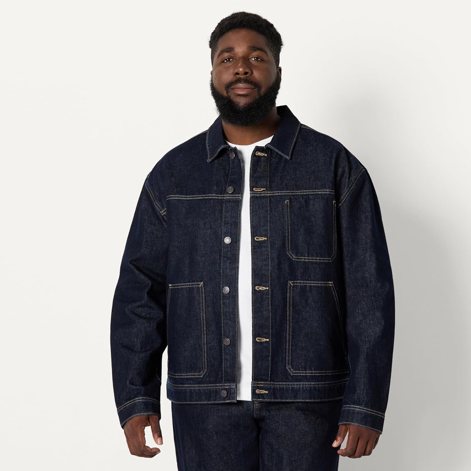image:imageAmazon Essentials Mens Heavyweight Rigid Denim RelaxedFit Utility Jacket with Pockets Shank Button ClosureRinse