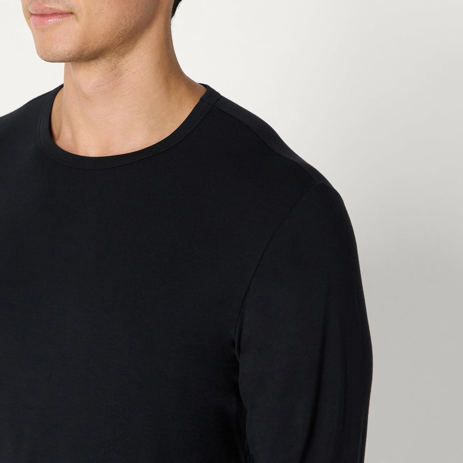 image:imageAmazon Essentials Mens Long Sleeve Super Soft Modal Undershirt Pack of 2Black