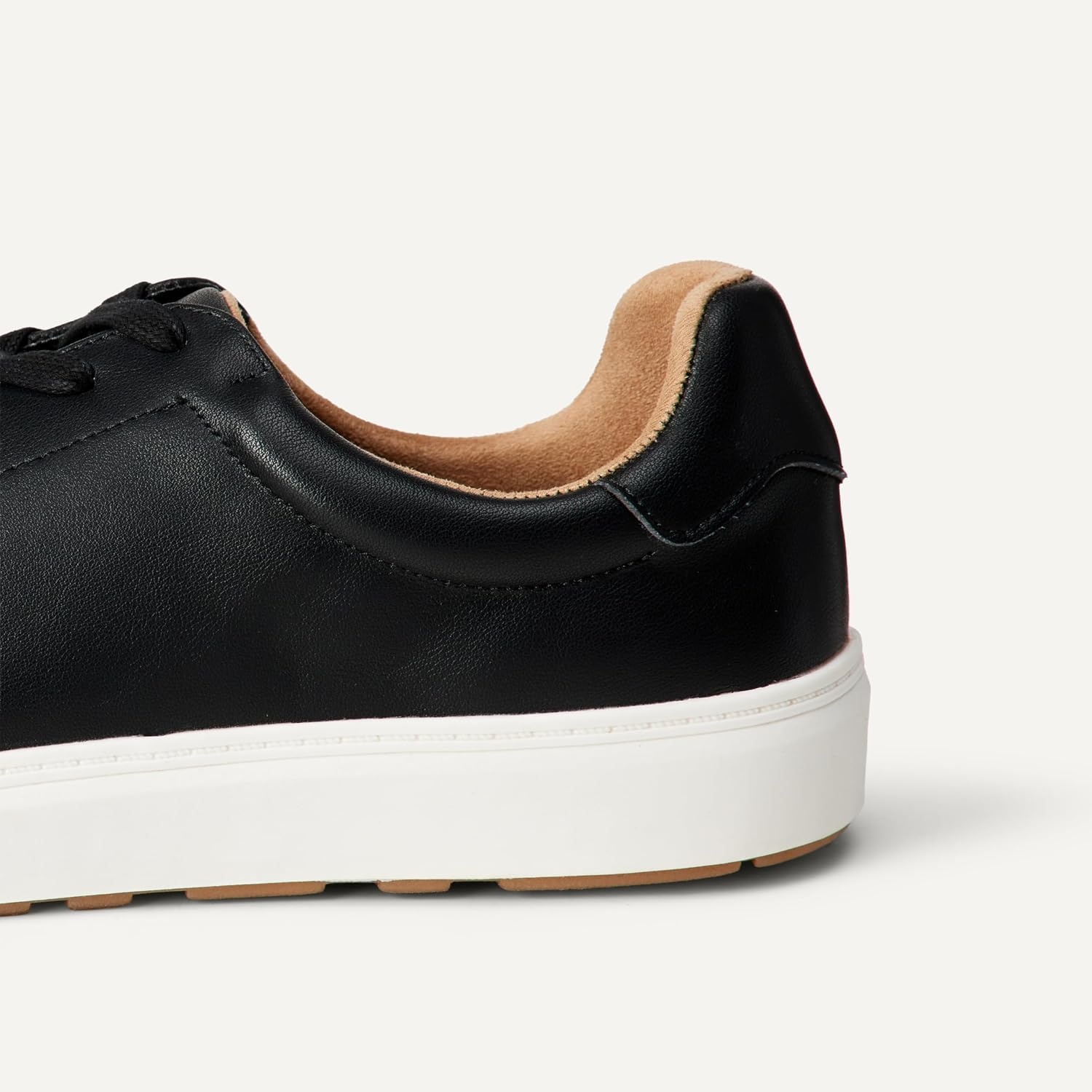 image:imageAmazon Essentials Mens Low Top Classic SneakersBlack