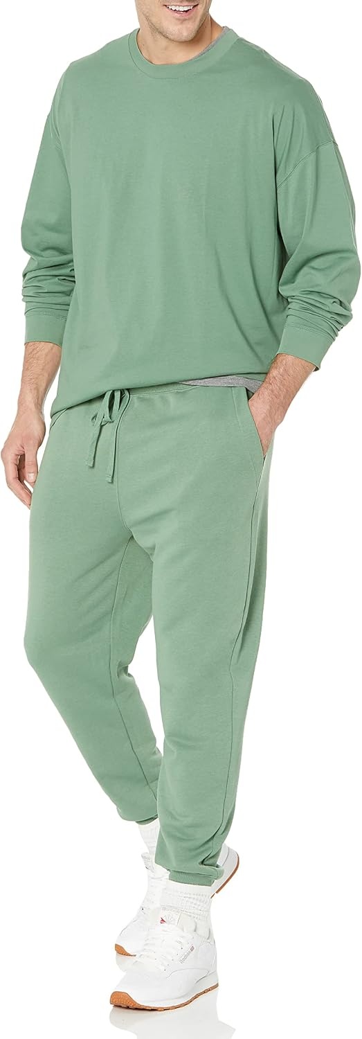 image:imageAmazon Essentials Mens OversizedFit LongSleeve Organic Cotton TShirtSage Green