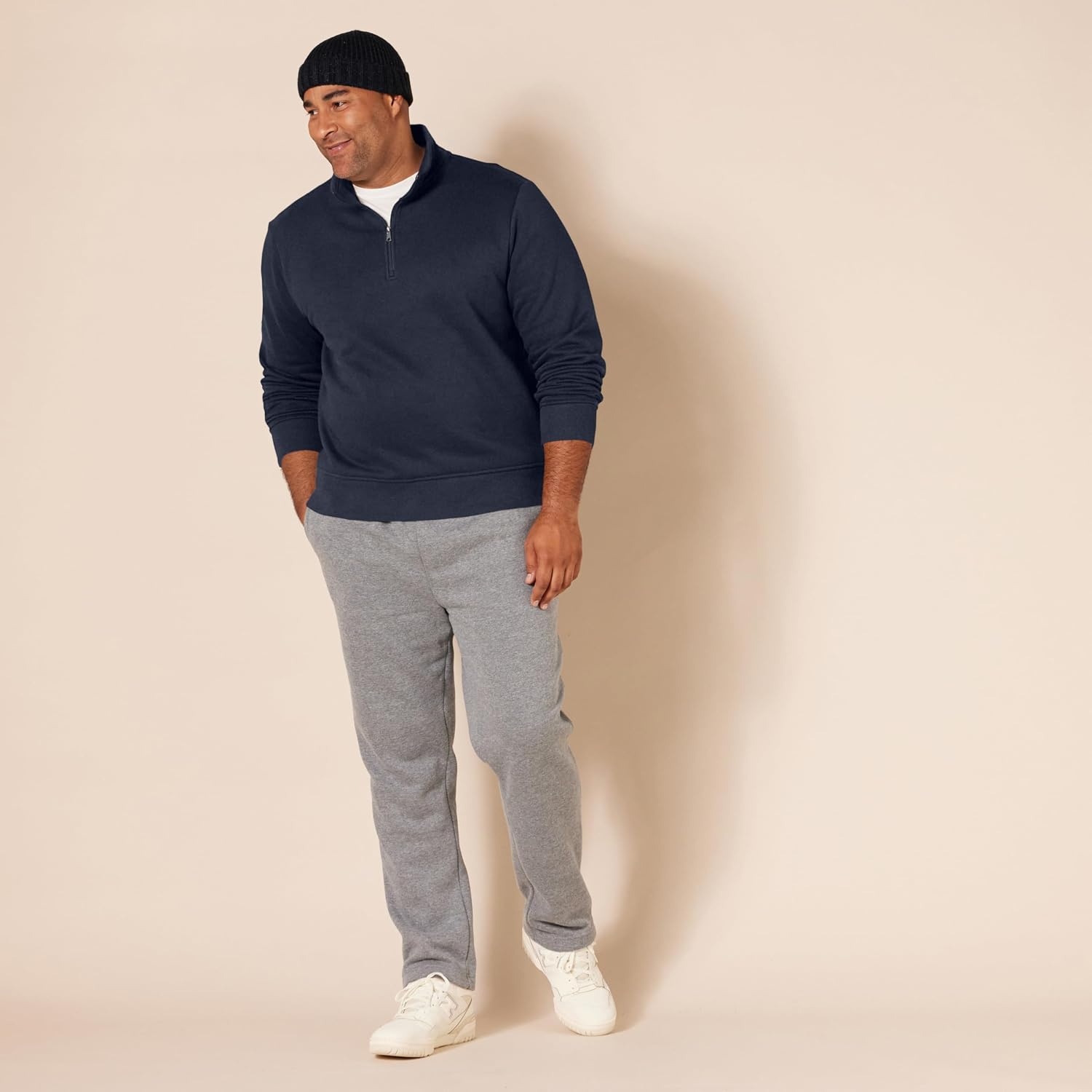 image:imageAmazon Essentials Mens Regular Fit LongSleeve QuarterZip Pullover Fleece Sweatshirt with Mock Neck MidweightNavy
