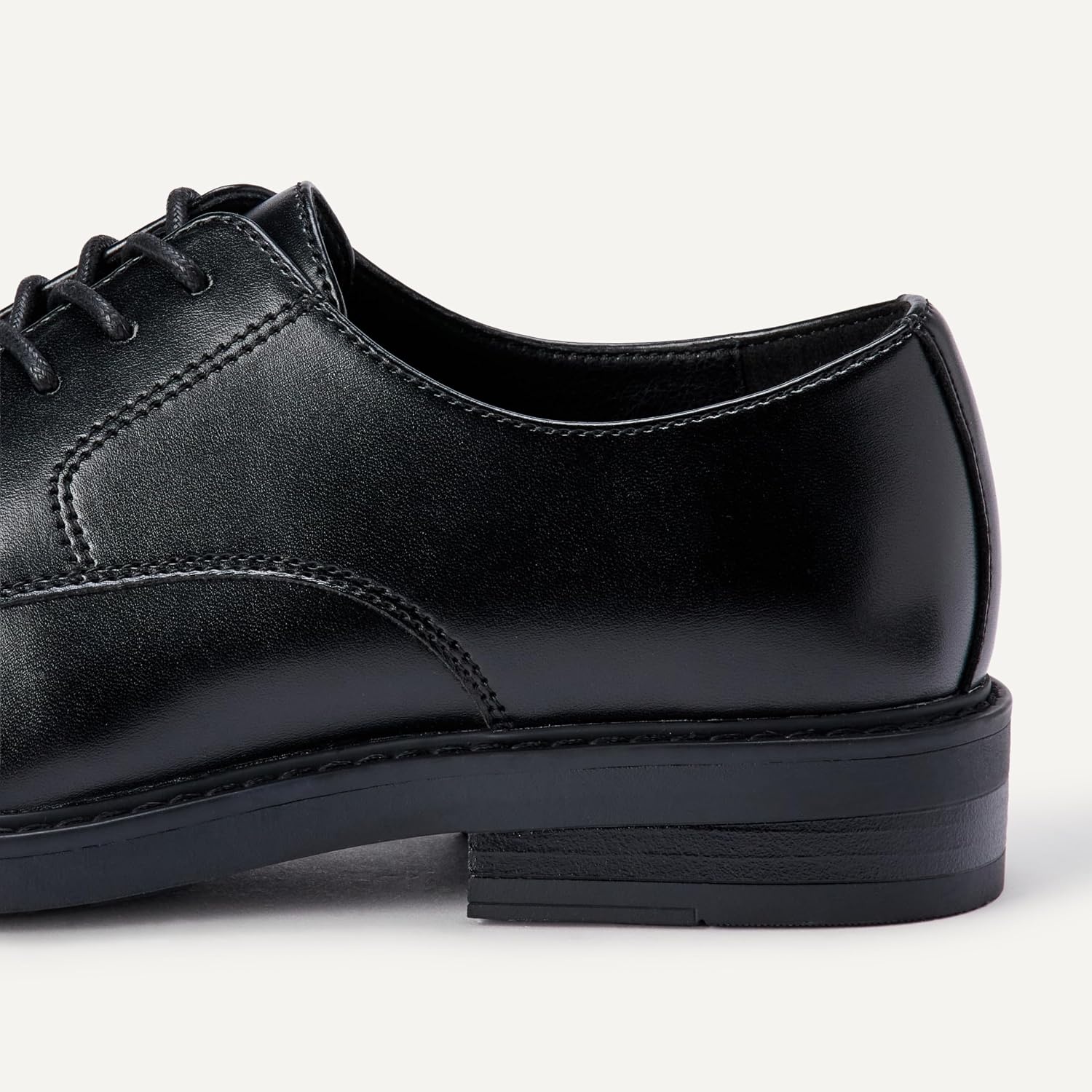 image:imageAmazon Essentials Mens Round Toe Derby Dress ShoesBlack