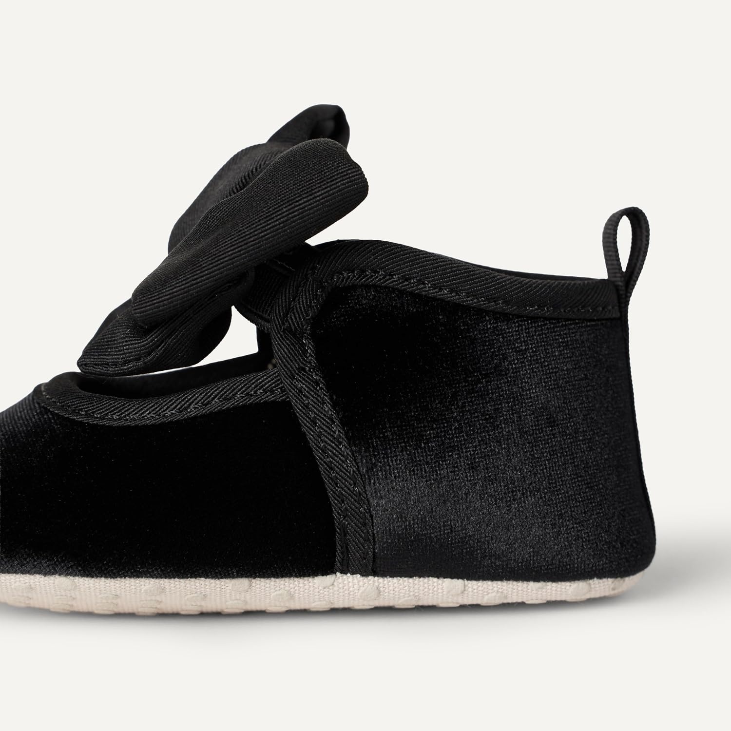 image:imageAmazon Essentials x Sofia Grainge Baby Girls Mary Jane Shoes with Bow DetailBlack