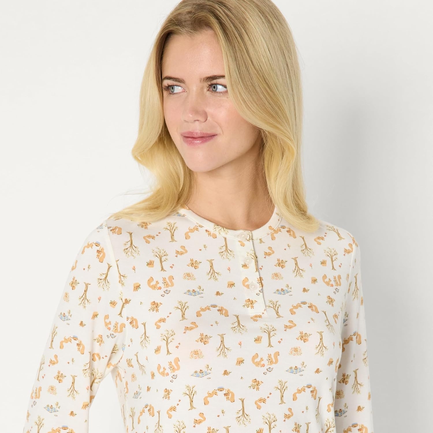 image:imageAmazon Essentials x Sofia Grainge Mommy and Me Long Sleeve Pajama SetIvory Squirrel Picnic