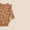 Amazon Essentials Baby Girls’ Long-Sleeved Ruffle Bodysuits(Pale Peach/Lion and Pony)