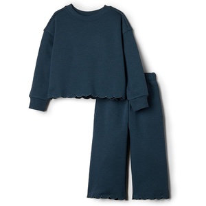 Amazon Essentials x Sofia Grainge Toddlers and Baby Girls’ French Terry Sweatshirt Pant and Top Set(Dark Navy)
