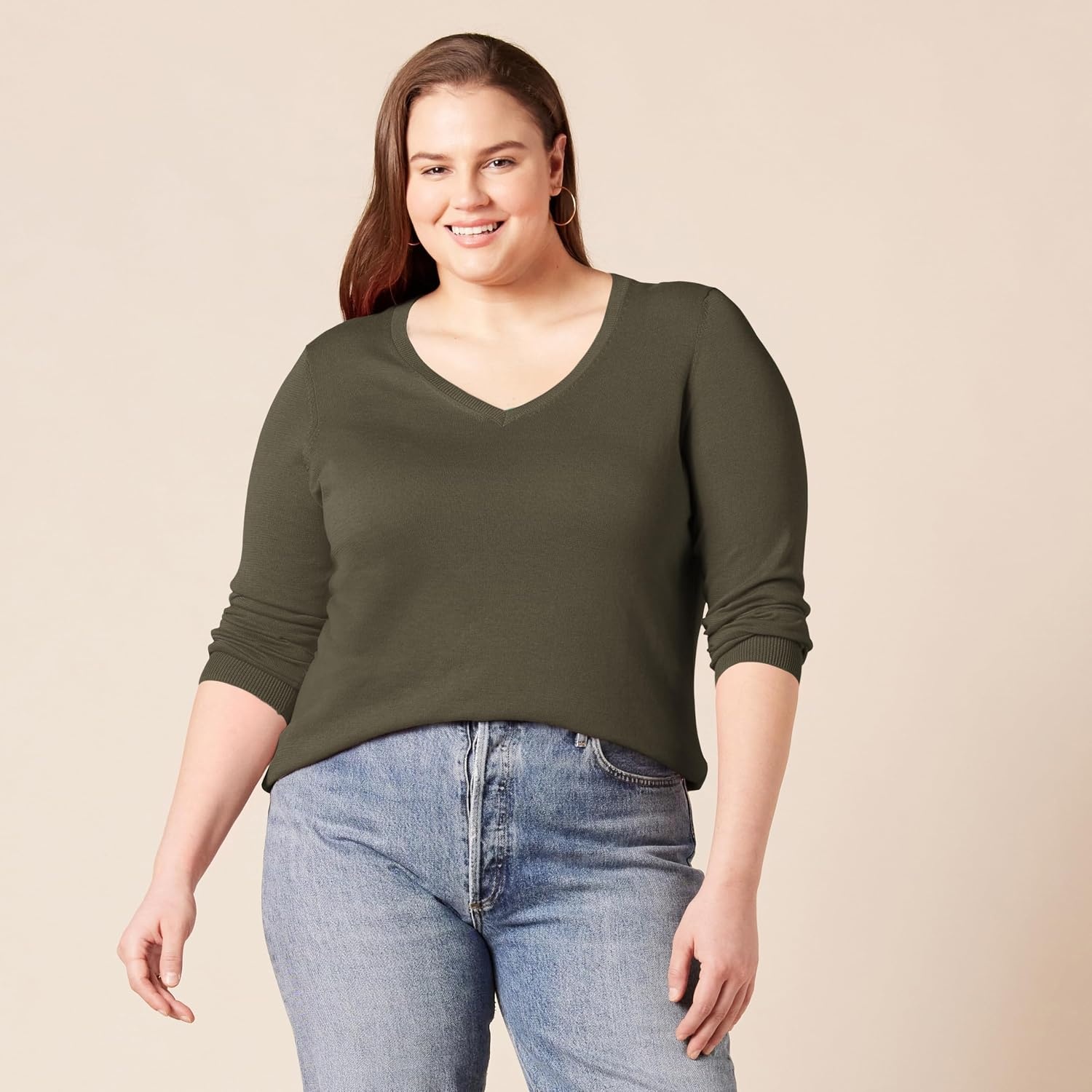 image:imageAmazon Essentials Womens Lightweight LongSleeve VNeck SweaterOlive