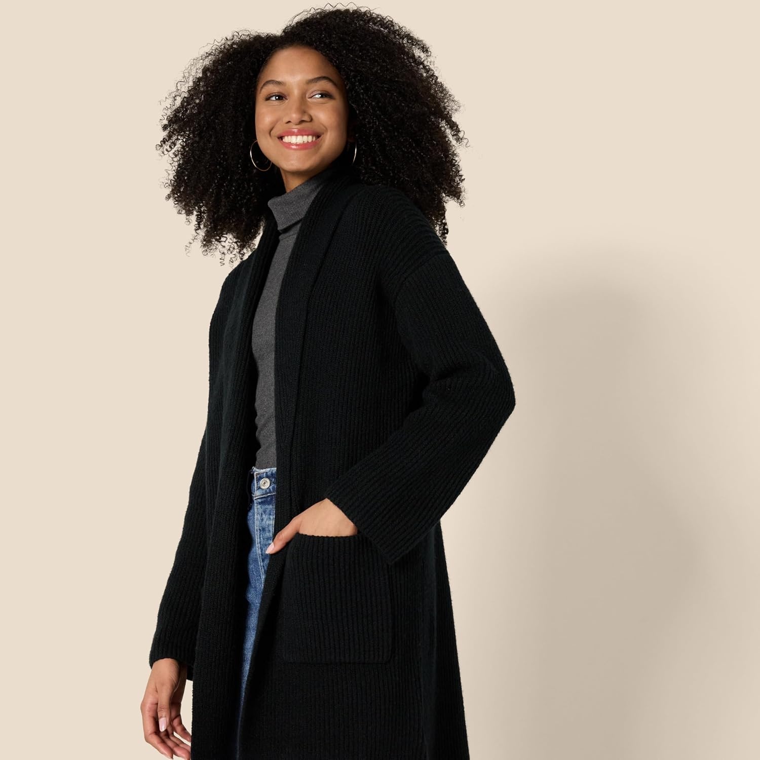 image:imageAmazon Essentials Womens OversizedFit Cotton Blend Heavyweight Texture Stitch Long Cardigan Sweater with PocketsBlack