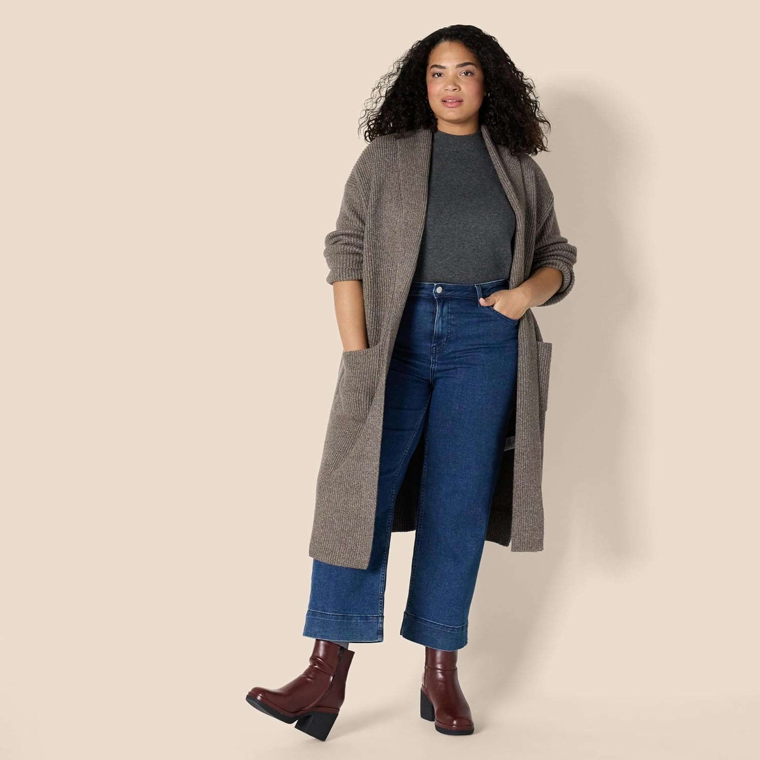 image:imageAmazon Essentials Womens OversizedFit Cotton Blend Heavyweight Texture Stitch Long Cardigan Sweater with PocketsBrown Heather