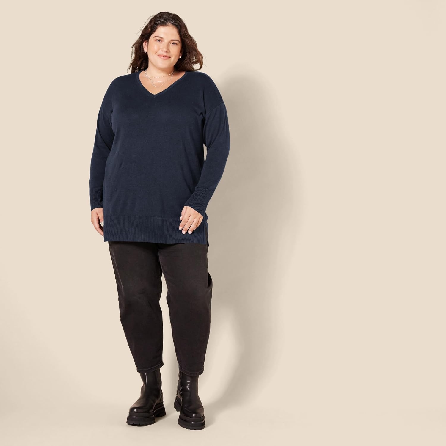 image:imageAmazon Essentials Womens Regular Fit Lightweight VNeck Tunic Sweater Long SleeveNavy