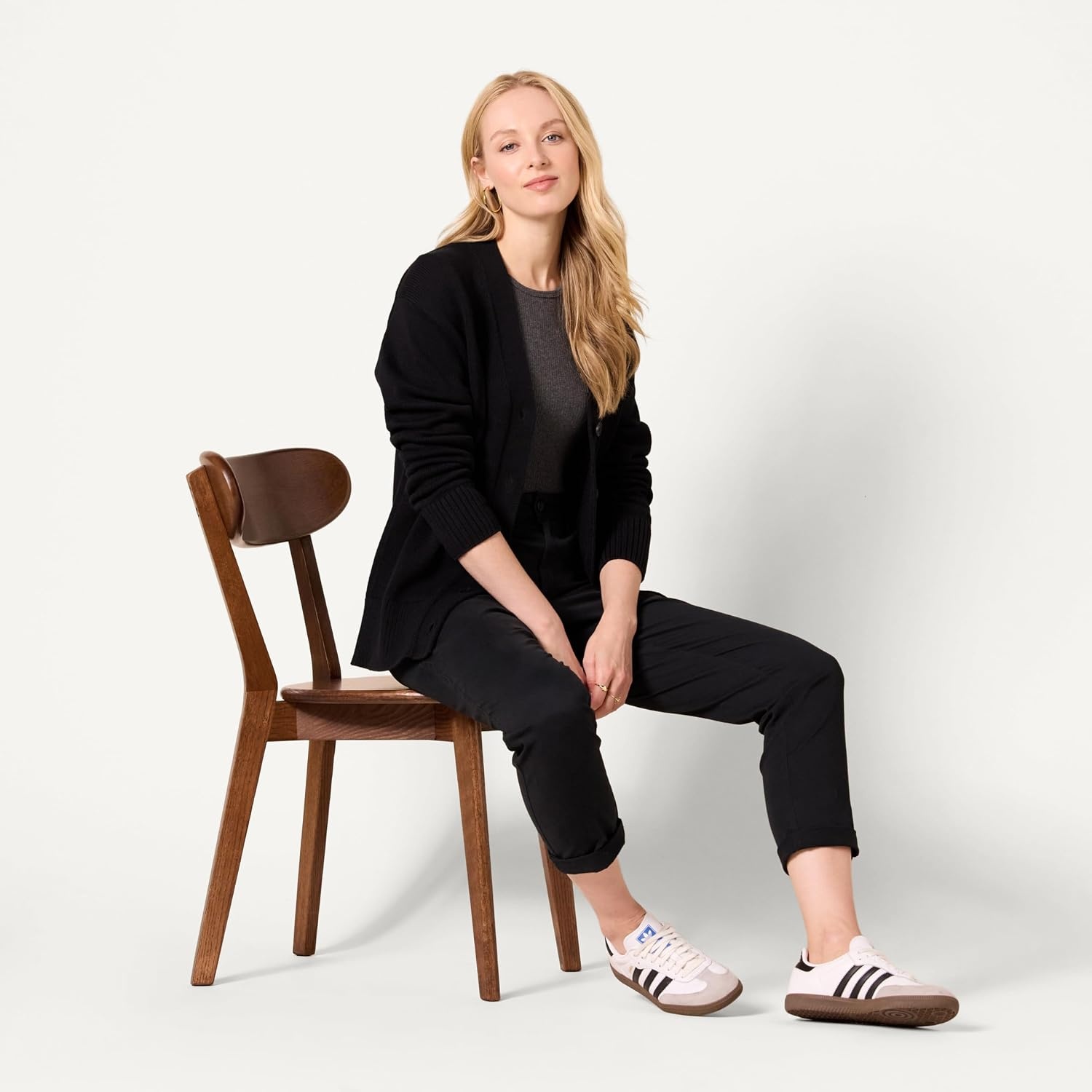 image:imageAmazon Essentials Womens Relaxed Fit Midweight Cardigan SweaterBlack