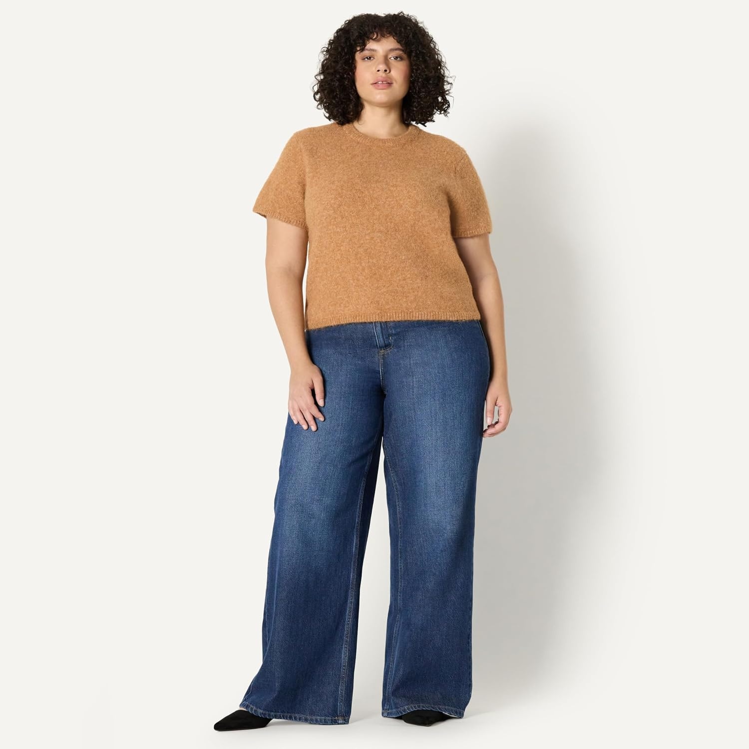 image:imageAmazon Essentials Womens RelaxedFit Faux Mohair Short Sleeve Sweater TopCamel Heather