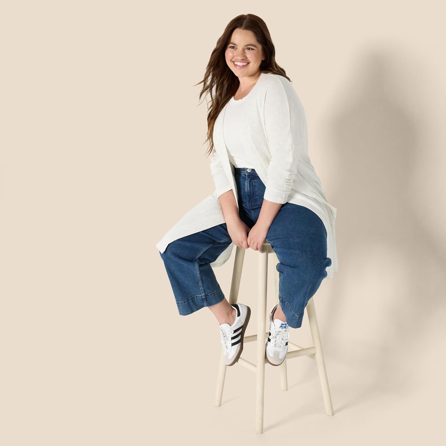 image:imageAmazon Essentials Womens RelaxedFit UltraLightweight OpenFront CardiganWhiteGrey Heather