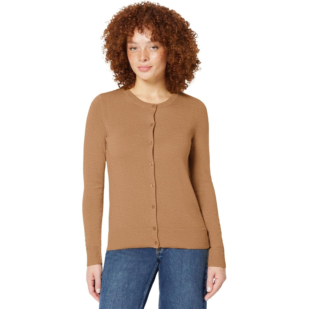 image:imageAmazon Essentials Womens Lightweight CrewneckCamel Heather