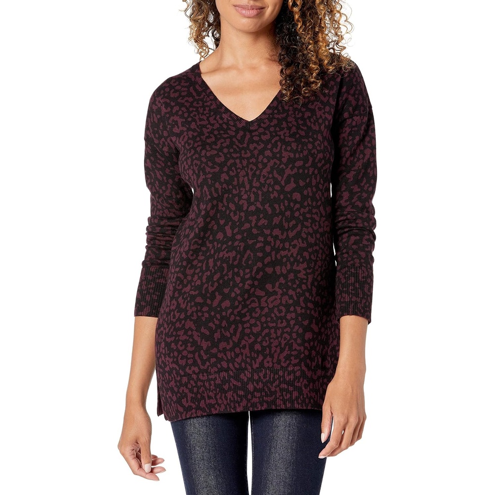 image:imageAmazon Essentials Womens Regular Fit Lightweight VNeck Tunic Sweater Long SleeveBurgundy Animal
