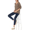 Amazon Essentials Women’s Lightweight Long-Sleeve V-Neck Sweater(Camel Heather Animal Print)
