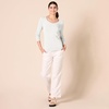 Amazon Essentials Women’s Lightweight Long-Sleeve V-Neck Sweater(Ivory)