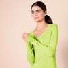 Amazon Essentials Women’s Lightweight Long-Sleeve V-Neck Sweater(Neon Yellow)