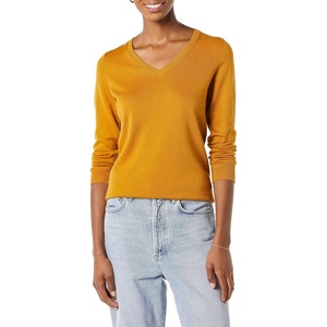 Amazon Essentials Women’s Lightweight Long-Sleeve V-Neck Sweater(Dark Golden Yellow)