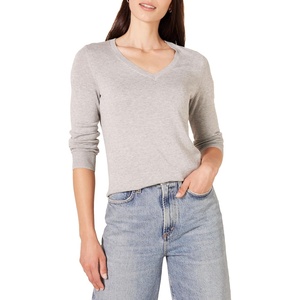 Amazon Essentials Women’s Lightweight Long-Sleeve V-Neck Sweater(Light Grey Heather)