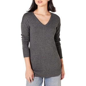 Amazon Essentials Women’s Regular Fit Lightweight V-Neck Tunic Sweater, Long Sleeve(Charcoal Heather)