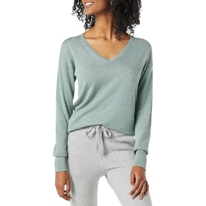 Amazon Essentials Women’s Regular Fit Lightweight V-Neck Tunic Sweater, Long Sleeve(Sage Green Heather)
