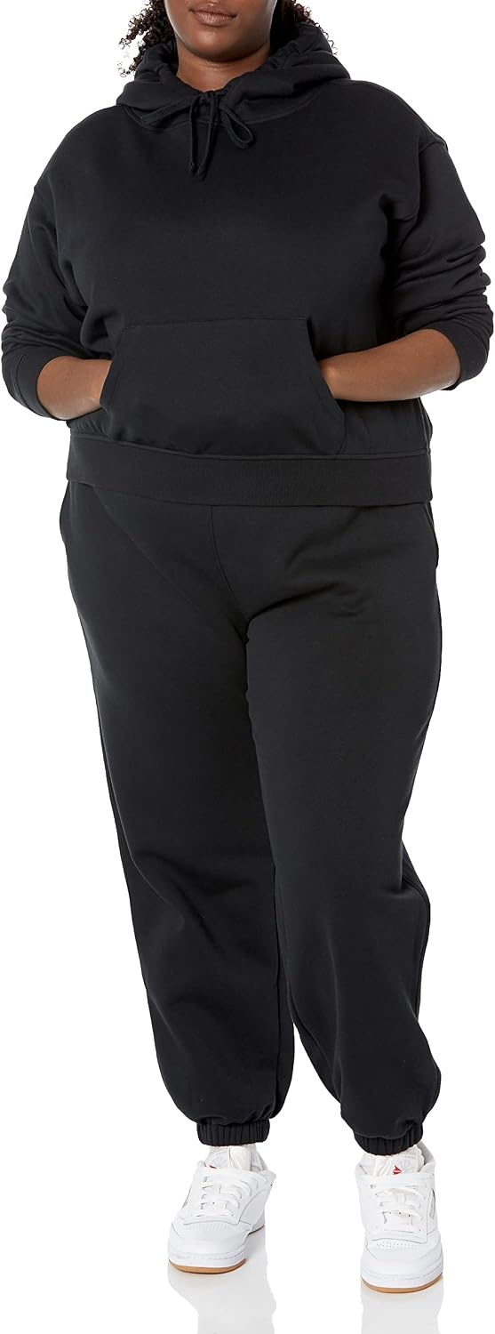 image:imageAmazon Essentials Womens Relaxed Fit Crop Pullover Hoodie Sweatshirt with Drawstring Soft Available in Plus SizeBlack