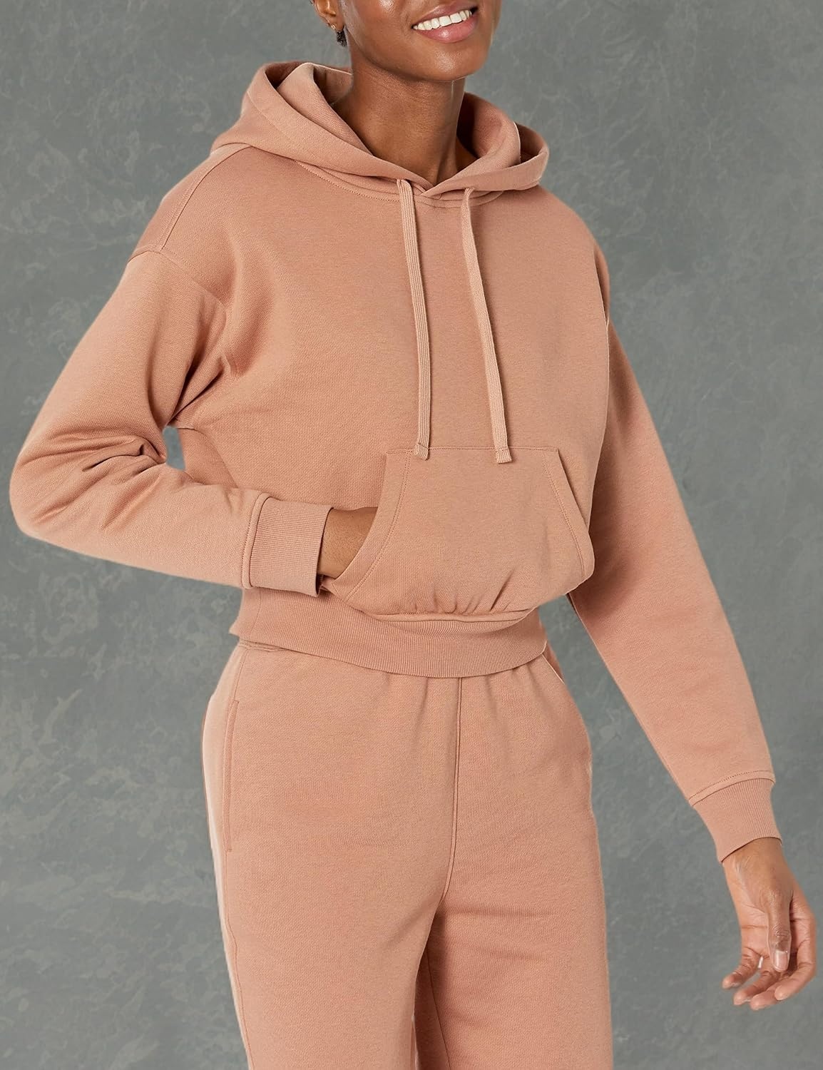 image:imageAmazon Essentials Womens Relaxed Fit Crop Pullover Hoodie Sweatshirt with Drawstring Soft Available in Plus SizeLight Brown