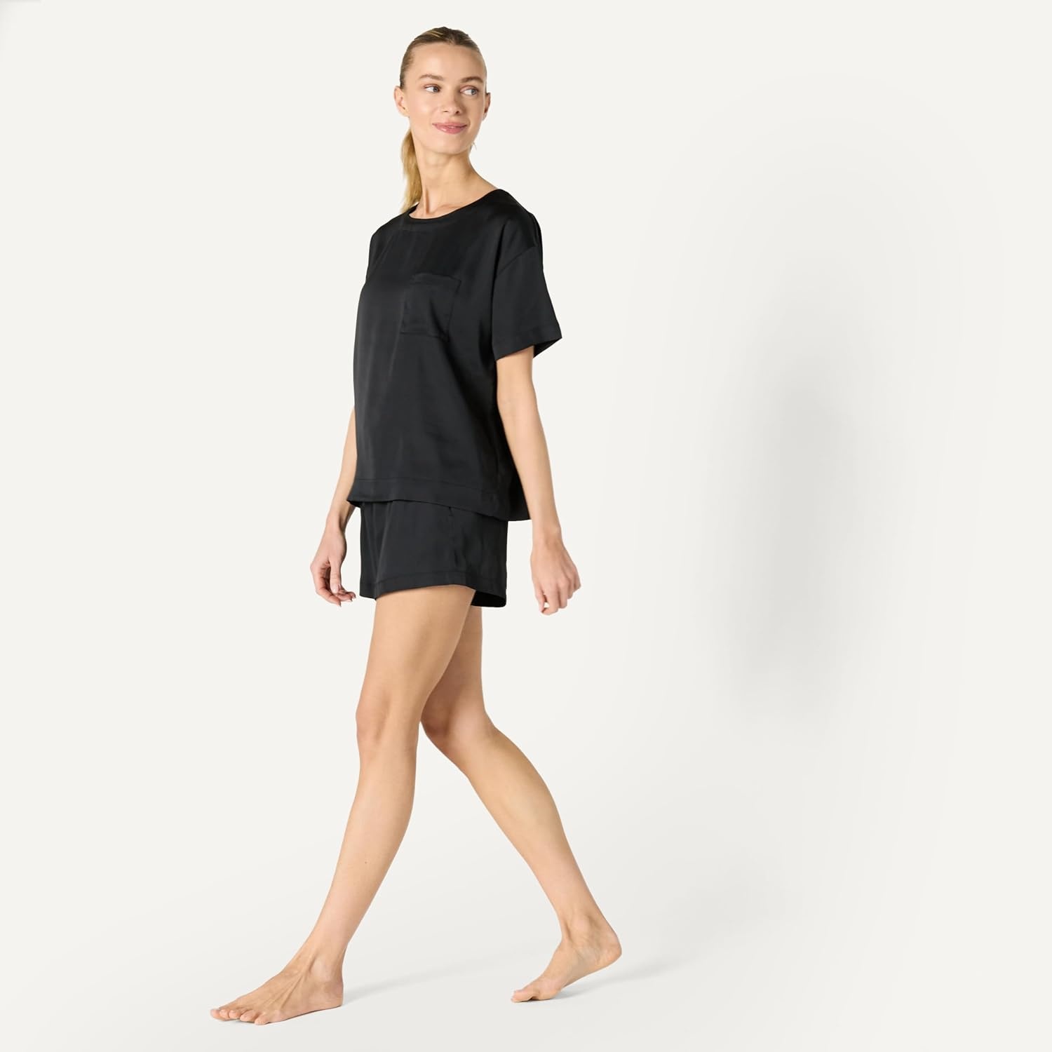 image:imageAmazon Essentials Womens Satin Pajama Top and Shorts SetBlack