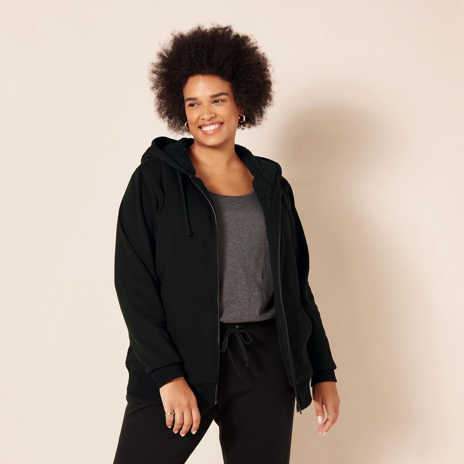 image:imageAmazon Essentials Womens SherpaLined Fleece FullZip Hooded Jacket with Drawstring Available in Plus SizeBlack