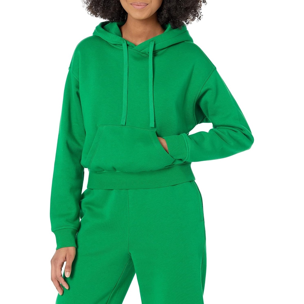 image:imageAmazon Essentials Womens Relaxed Fit Crop Pullover Hoodie Sweatshirt with Drawstring Soft Available in Plus SizeGreen