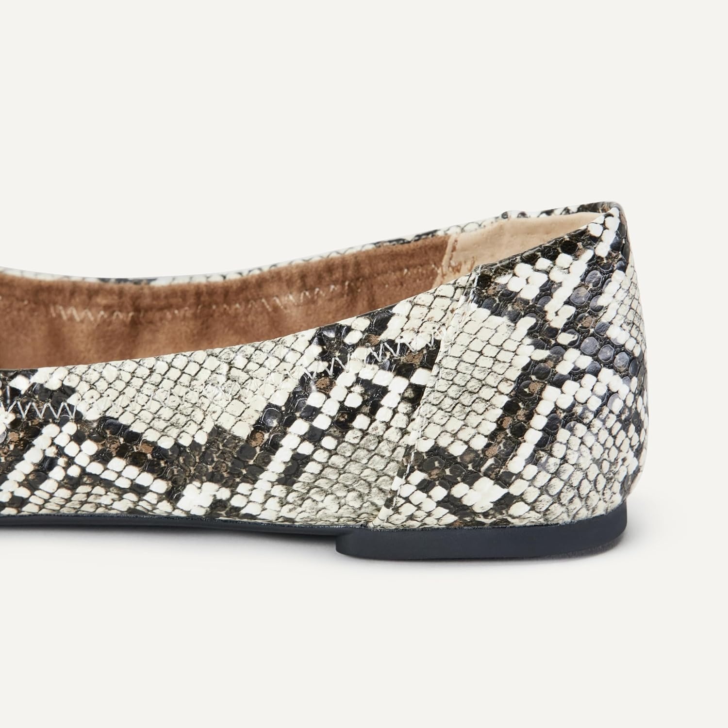 image:imageAmazon Essentials Womens Belice Comfortable SlipOn Ballet Flats ShoesBlack White Faux Snake Skin