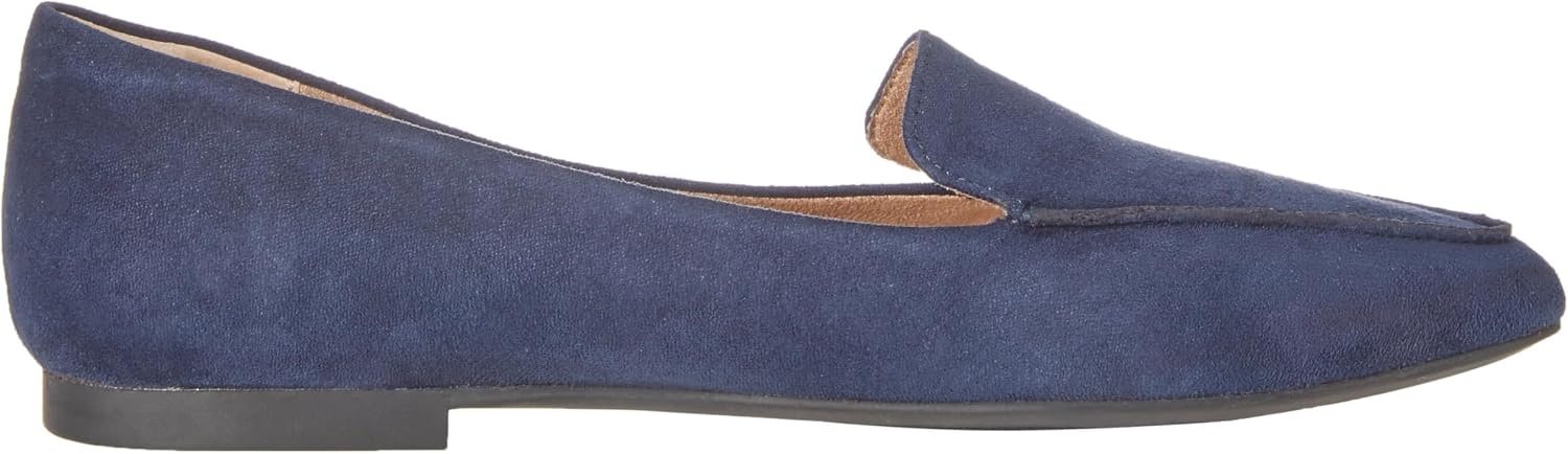 image:imageAmazon Essentials Womens Loafer FlatNavy Microsuede