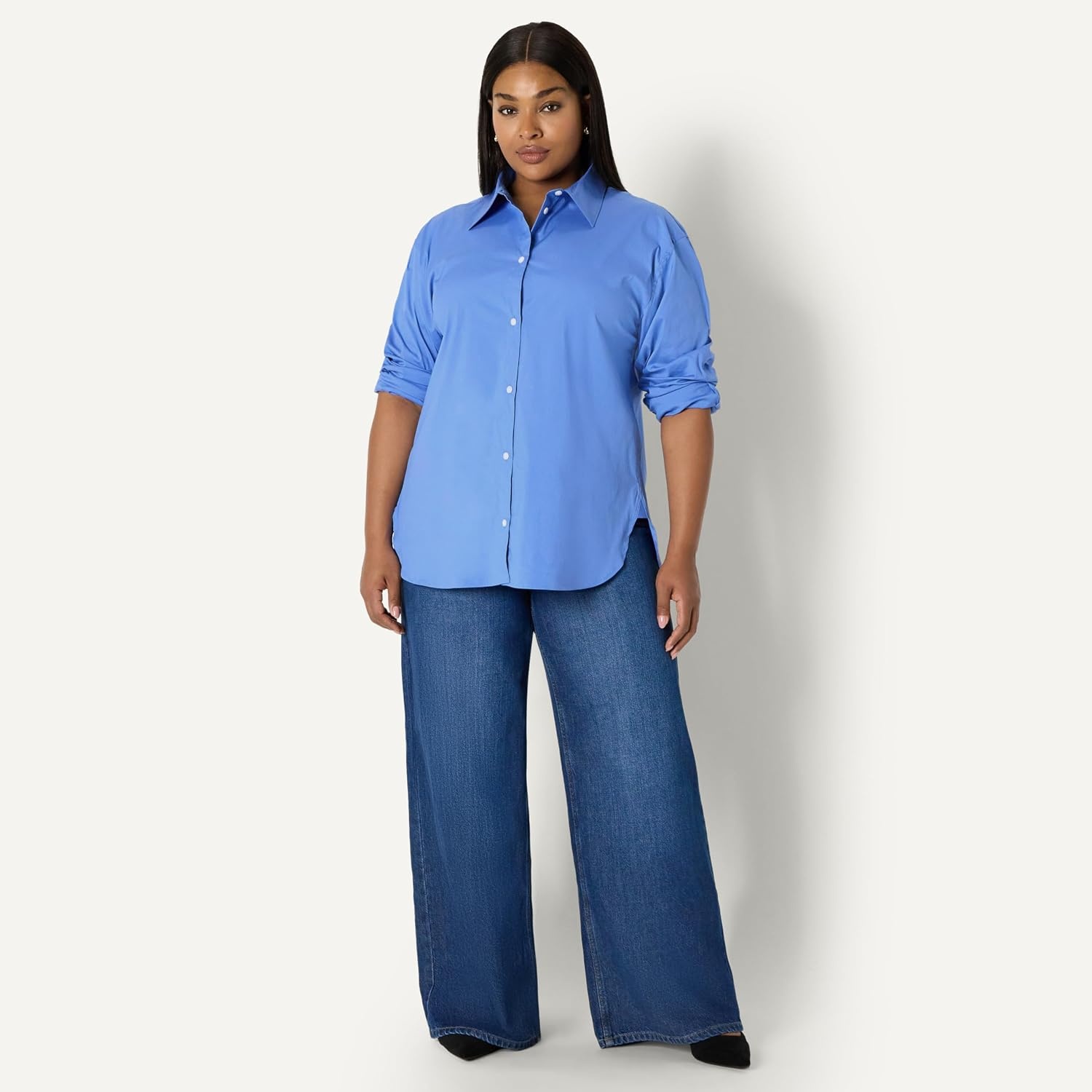 image:imageAmazon Essentials Womens OversizedFit Cropped Cotton Stretch Poplin ButtonDown ShirtBlue